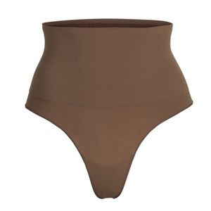 SKIMS - CORE CONTROL THONG | OXIDE 👙